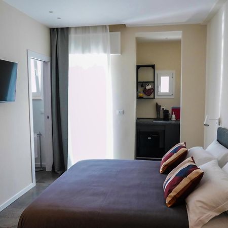 Morris Rooms Bari Buitenkant foto